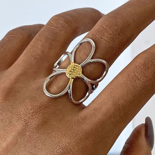 Anello importante Flora - Anello con fiore in acciaio inossidabile bicolore impermeabile