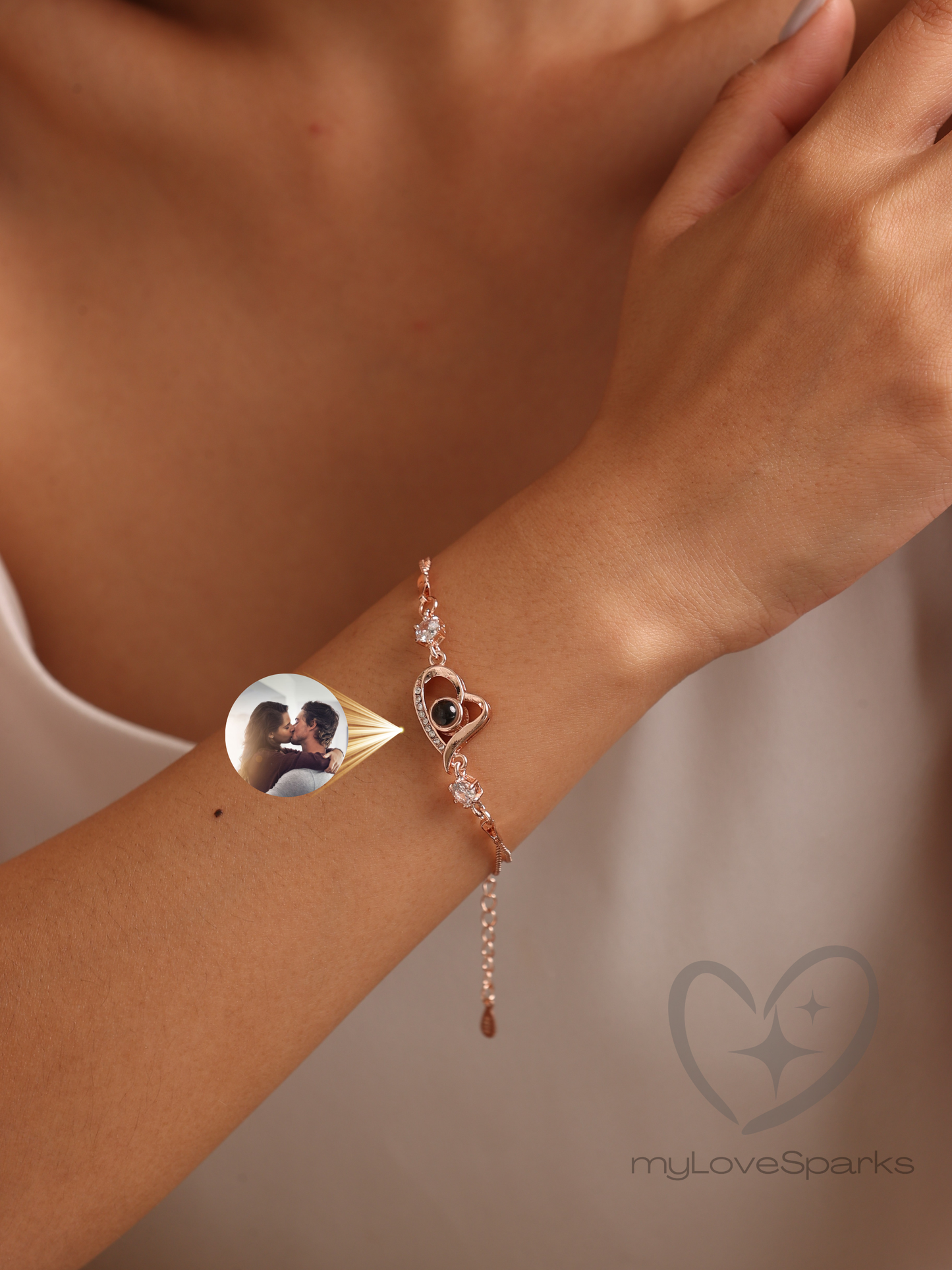 Personalized Projection Photo Heart Bracelet with Embedded Zircons