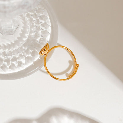 18K Gold Plated Minimalist Flower Ring – Waterproof Hypoallergenic Stainless Steel Ring with Rose Motif
