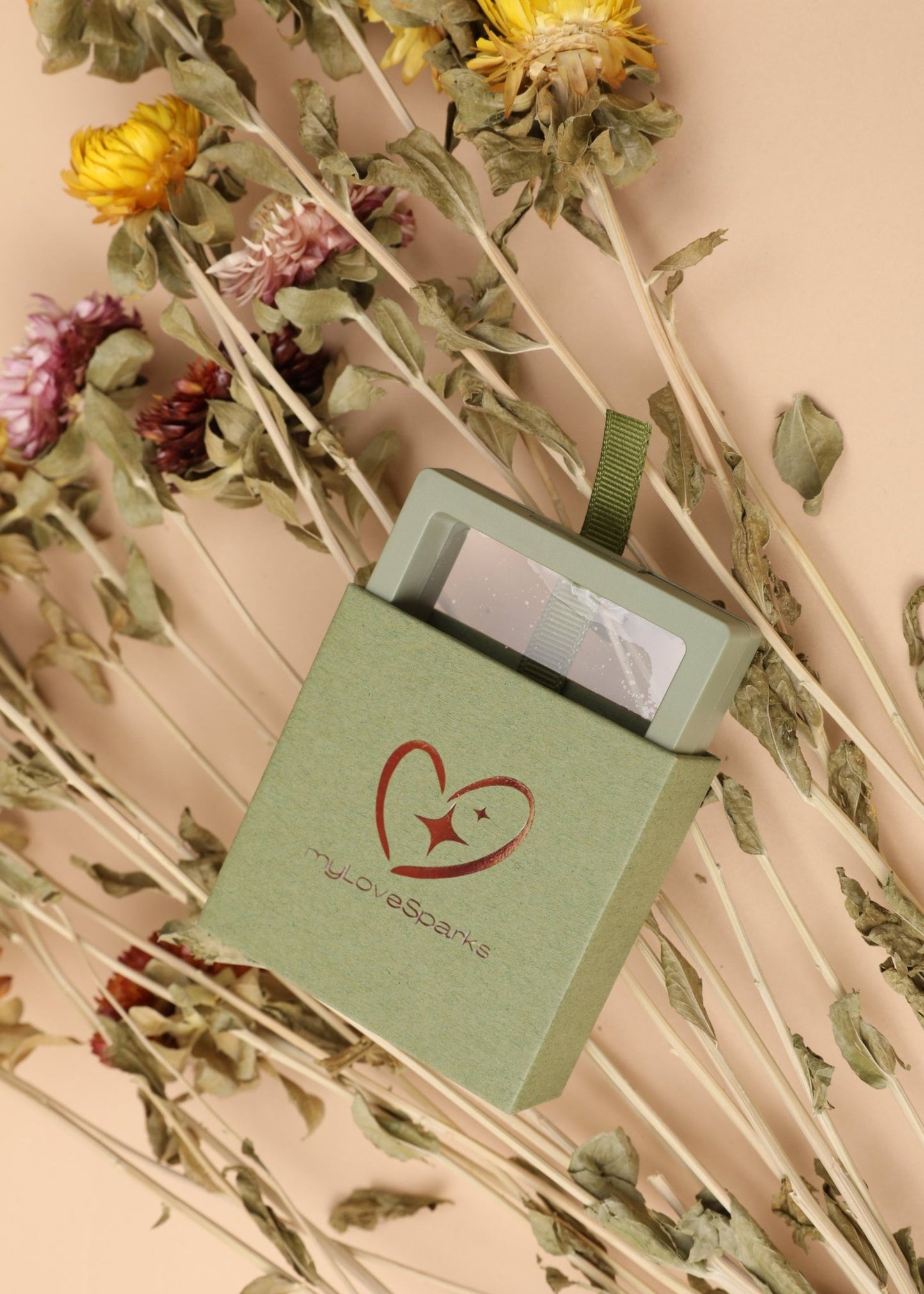 Personalized Engraved Name Twisted Bracelet - myLoveSparks Jewelry & GiftsHN