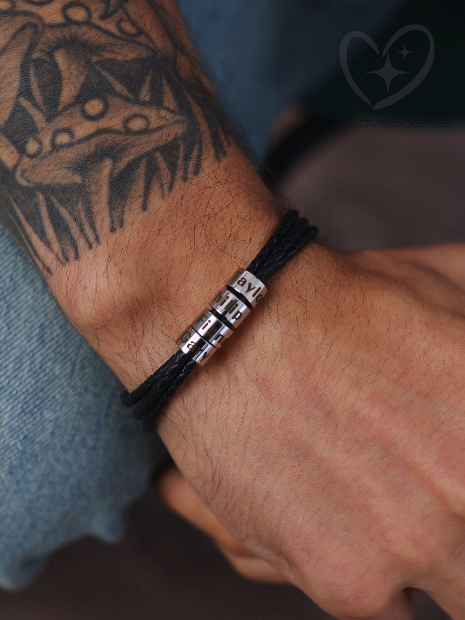 Personalized Family Name Bracelet for Dad - myLoveSparks Jewelry & Gifts