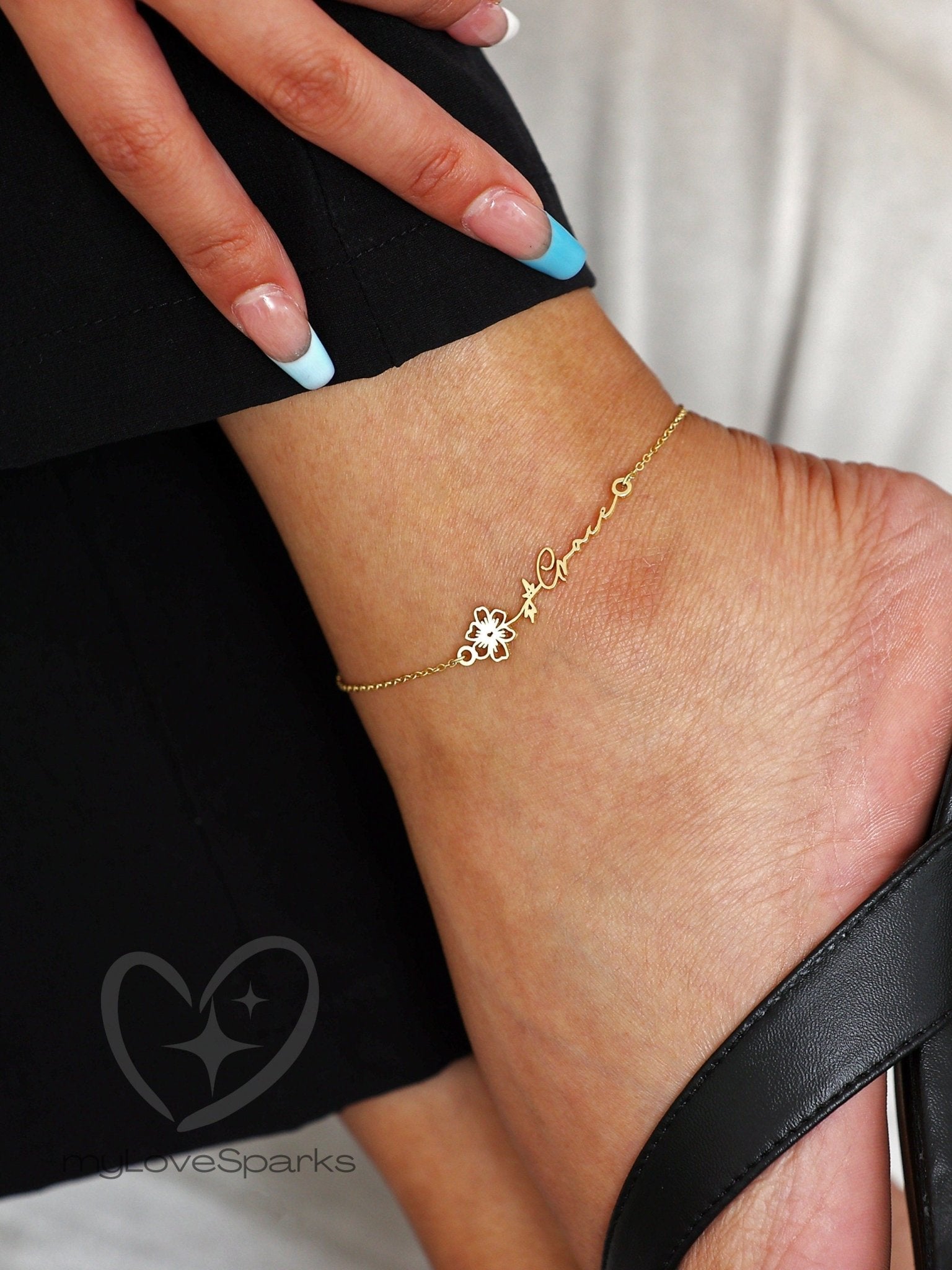 Personalized Name Anklet with Birth Flower - myLoveSparks Jewelry & GiftsFY