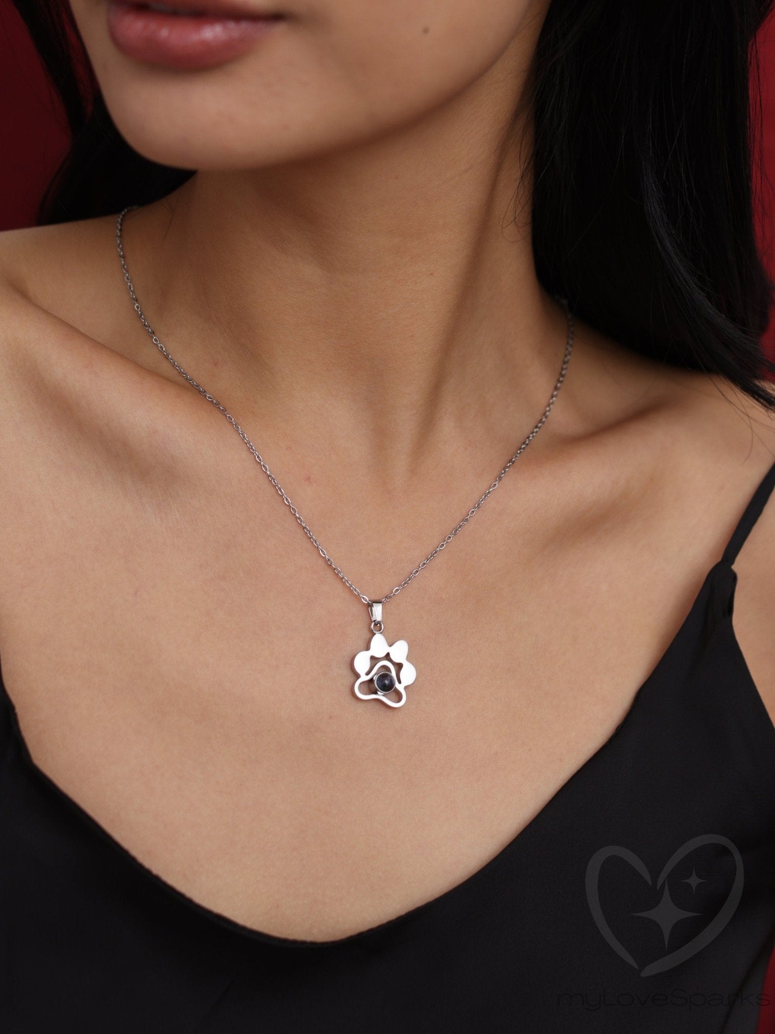 Personalized Paw Necklace with Photo Projection - myLoveSparks Jewelry & GiftsCL