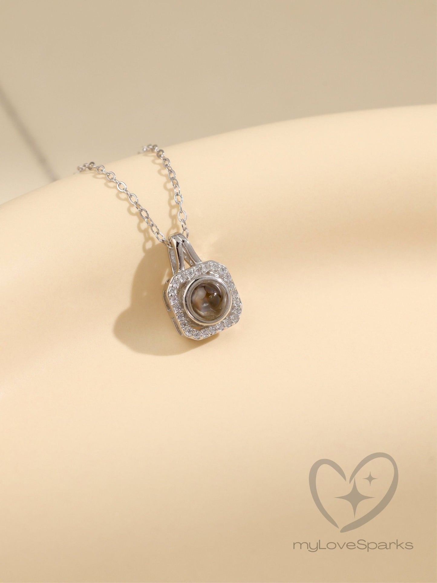 Personalized Photo Projection Necklace For Women - myLoveSparks Jewelry & Giftssw