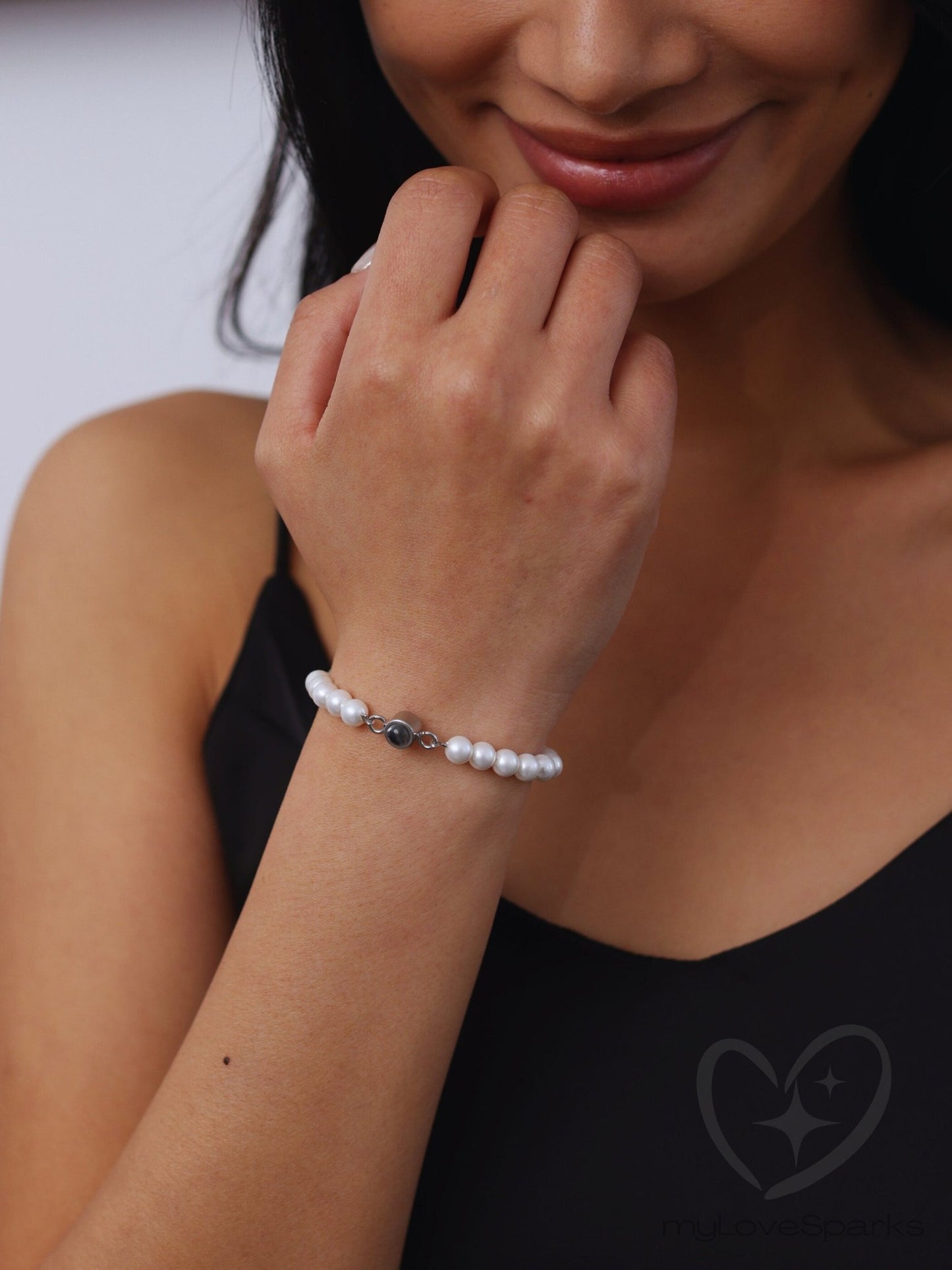 Personalized Photo Projection Pearl Bracelet - myLoveSparks Jewelry & GiftsCL