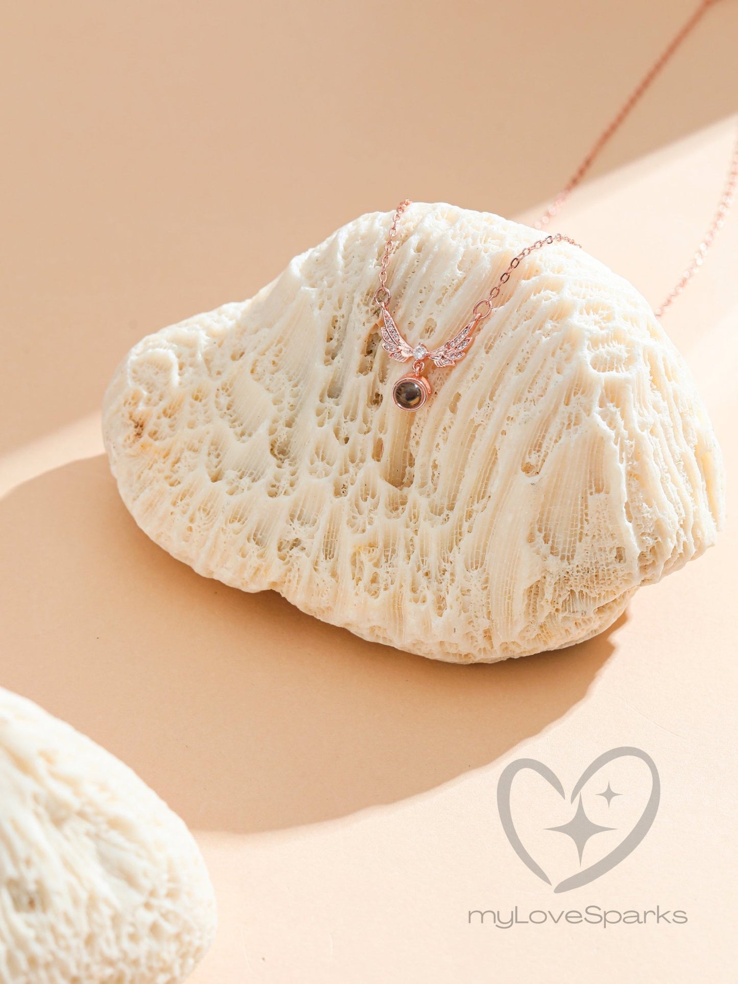 Personalized Projection Pet Photo Necklace with Angel Wings Pendant - myLoveSparks Jewelry & GiftsHJ
